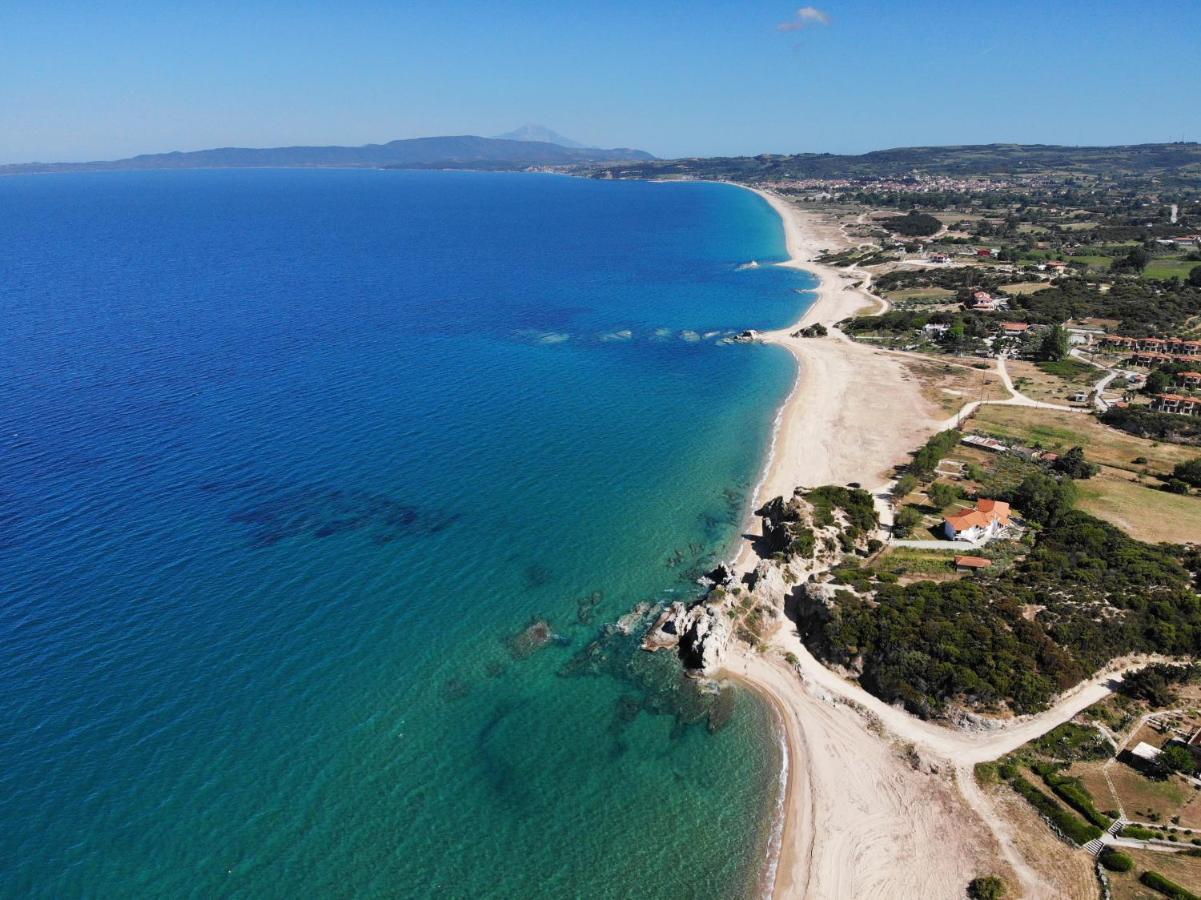 Dionysus Apartments & Suites Ierissós Buitenkant foto