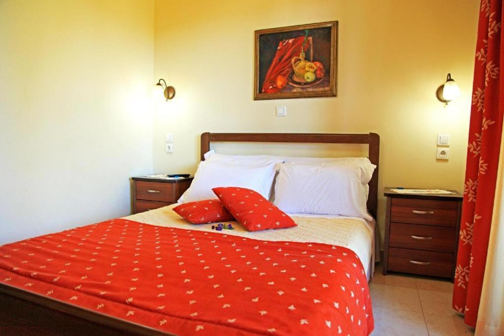 Dionysus Apartments & Suites Ierissós Buitenkant foto
